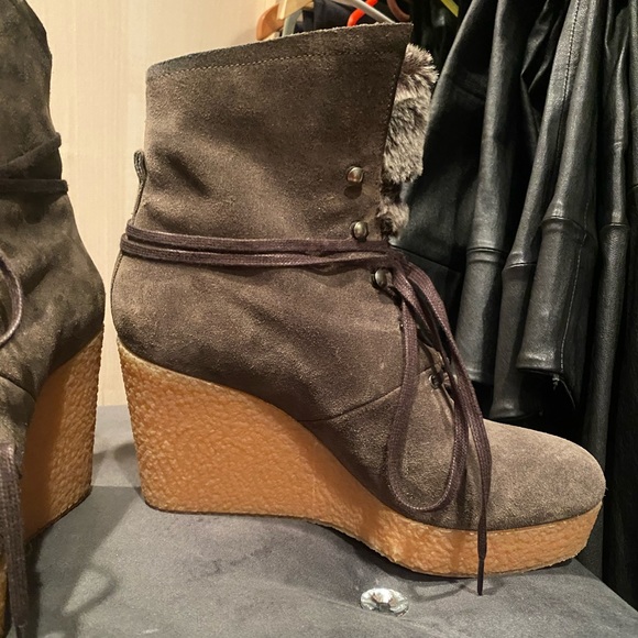 Booties wedge by Cacuco, size 8 - Picture 2 of 5